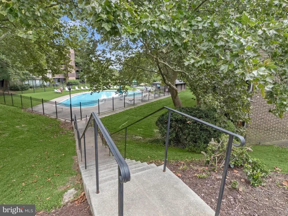7 WINDBLOWN COURT #201 Baltimore, MD 21209