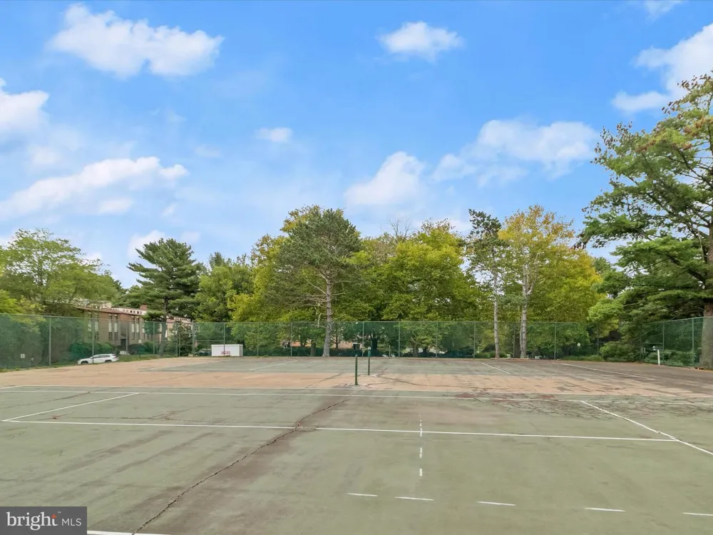7 WINDBLOWN COURT #201 Baltimore, MD 21209