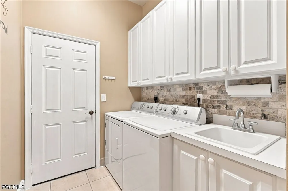 Bently Circle Fort Myers, FL 33912