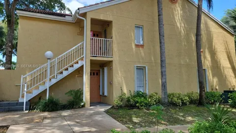 1186 Coral Club Dr #1186