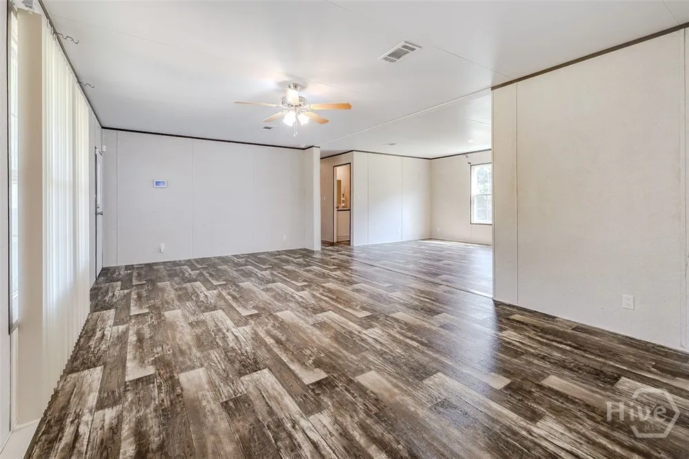 5599 Savannah Highway Sylvania, GA 30467