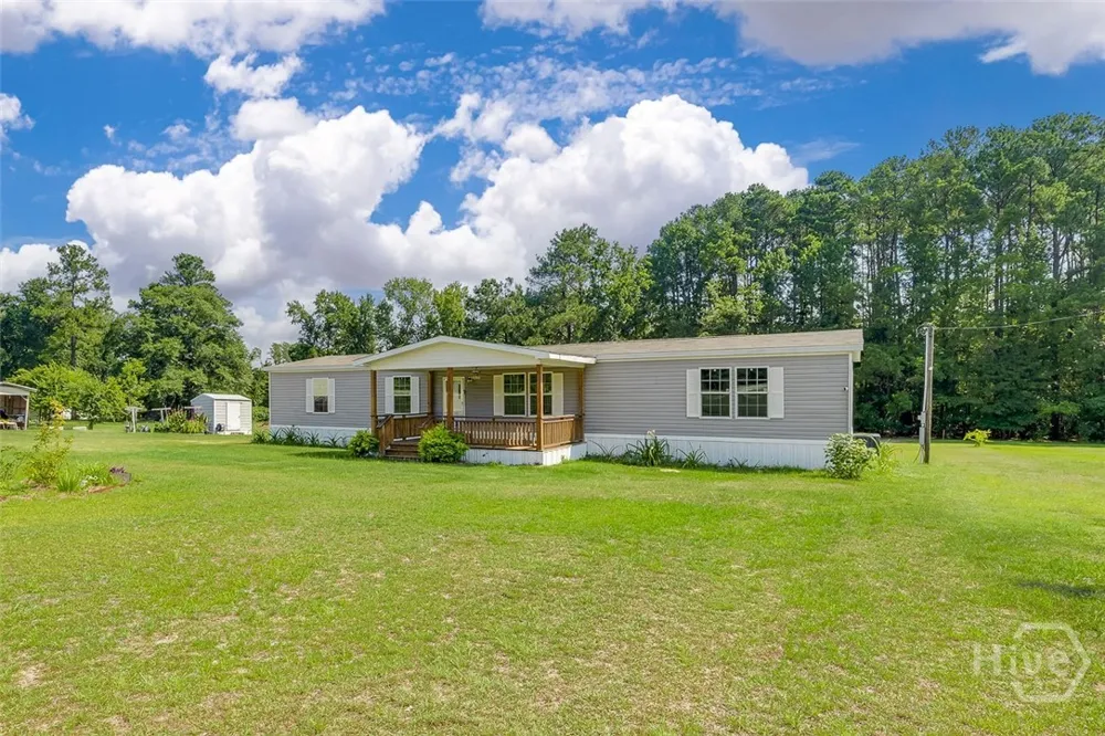 5599 Savannah Highway Sylvania, GA 30467