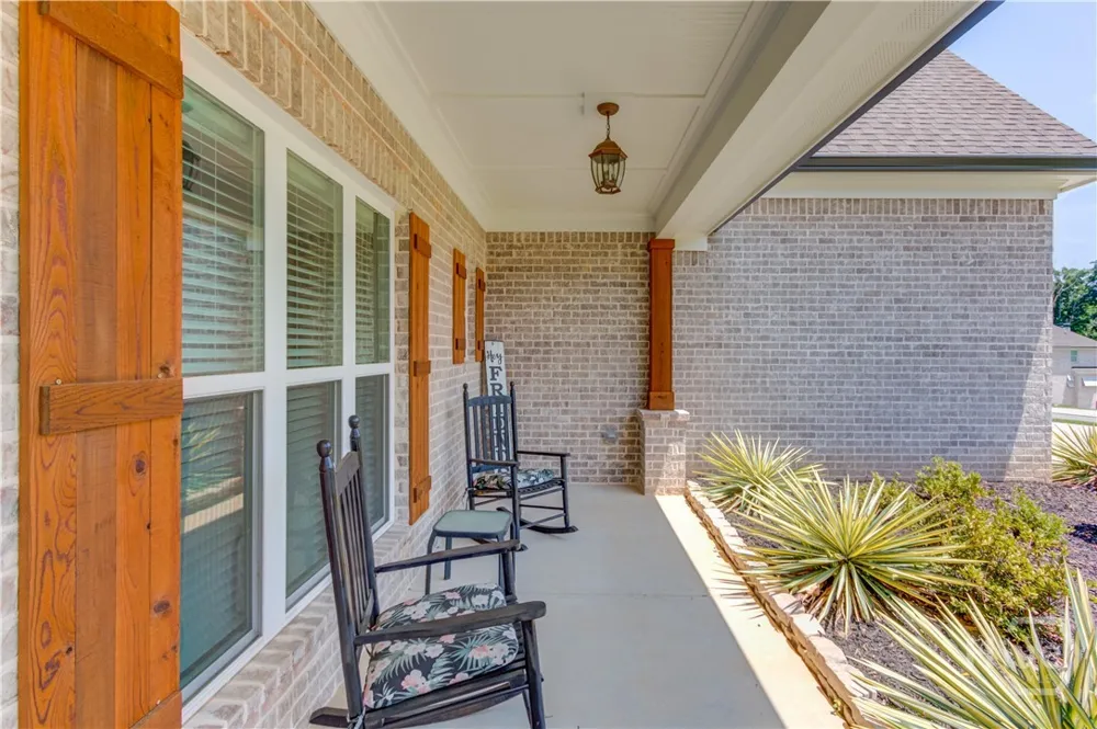 222 Ivey Drive Bethlehem, GA 30620