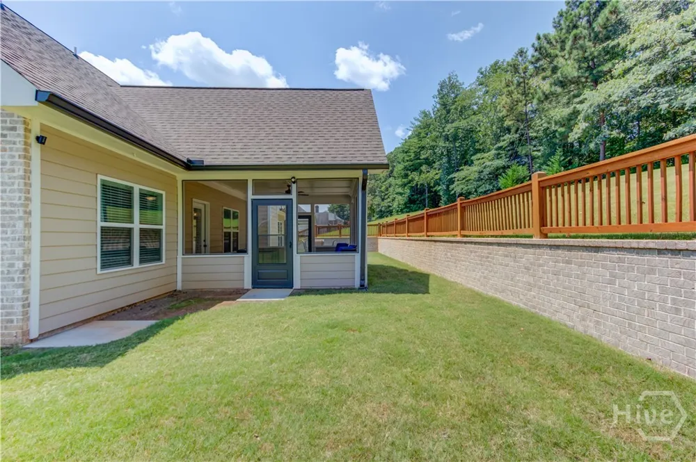 222 Ivey Drive Bethlehem, GA 30620