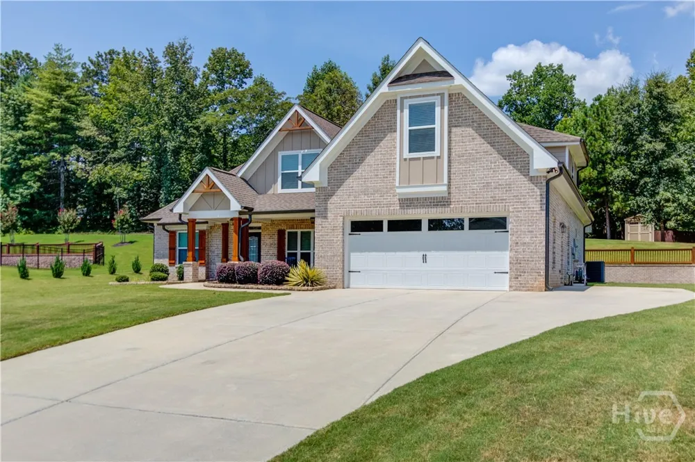 222 Ivey Drive Bethlehem, GA 30620
