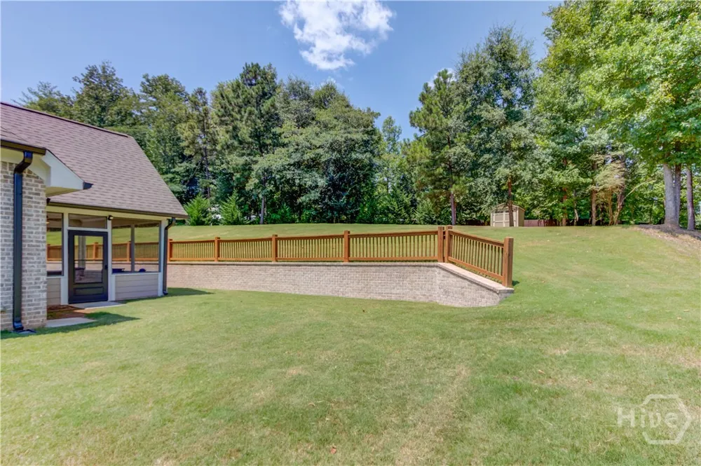 222 Ivey Drive Bethlehem, GA 30620