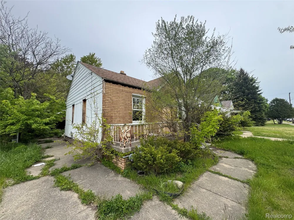 16093 Liberal Street Detroit City, MI 48205
