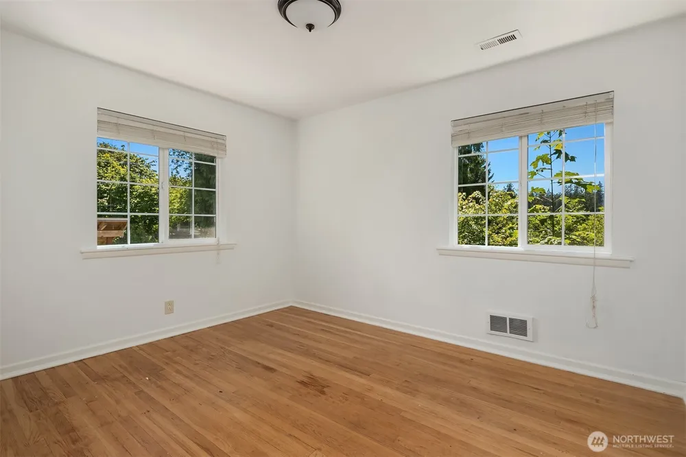 16414 48th Avenue W Edmonds, WA 98026