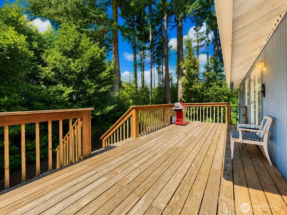 66 Port Susan Dr. Hat Island, WA 98206