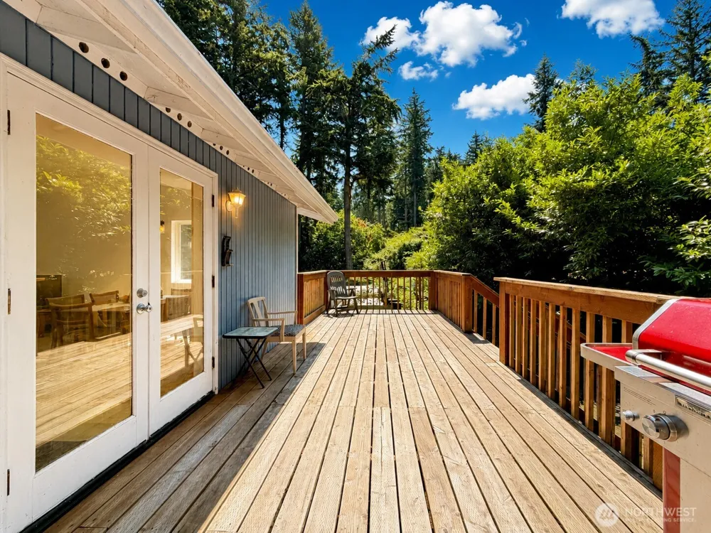 66 Port Susan Dr. Hat Island, WA 98206