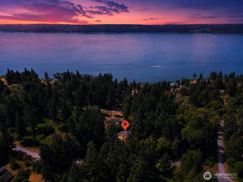 66 Port Susan Dr. Hat Island, WA 98206