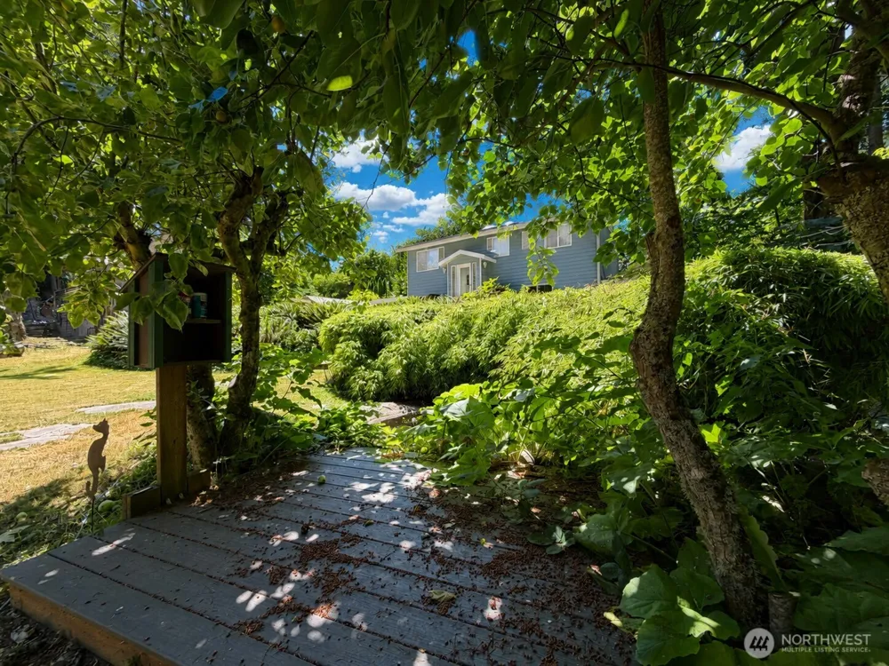 66 Port Susan Dr. Hat Island, WA 98206