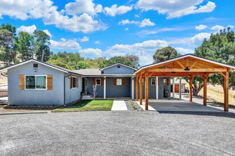 7425 English Hills Road