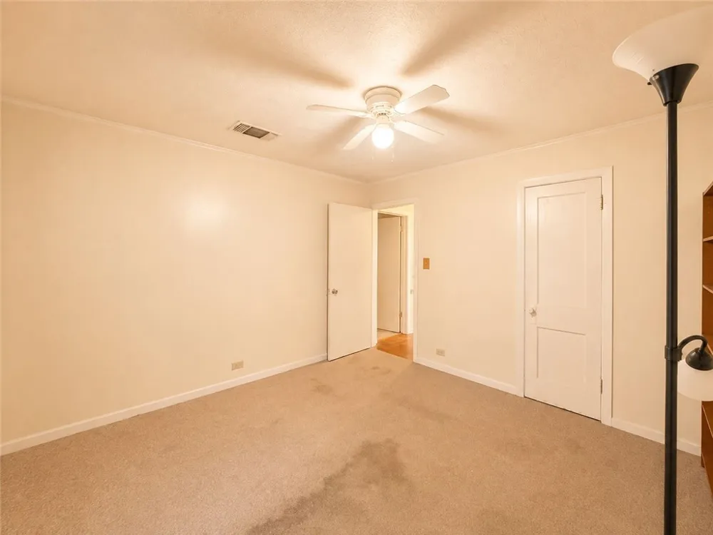 736 Fetick Taft, TX 78390