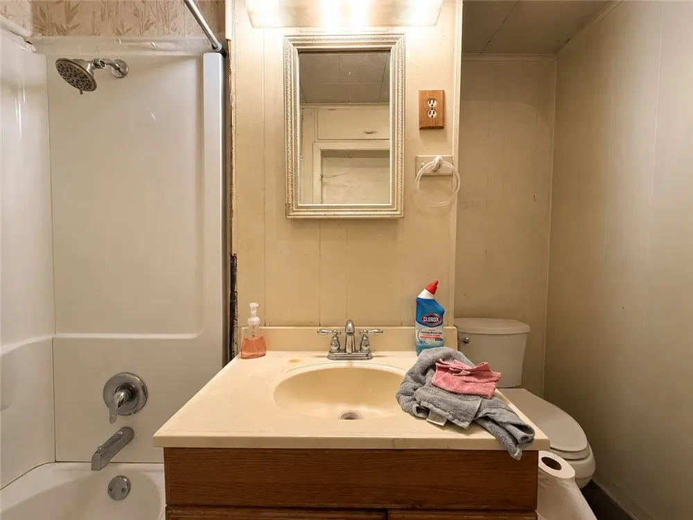 736 Fetick Taft, TX 78390