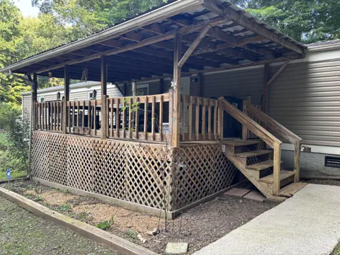 854 Ponderosa Drive