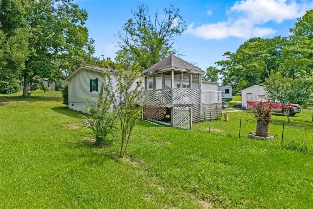 955 Main Street Decatur, TN 37322