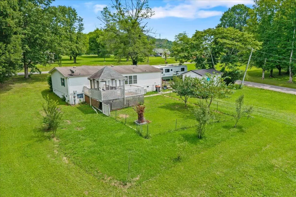 955 Main Street Decatur, TN 37322