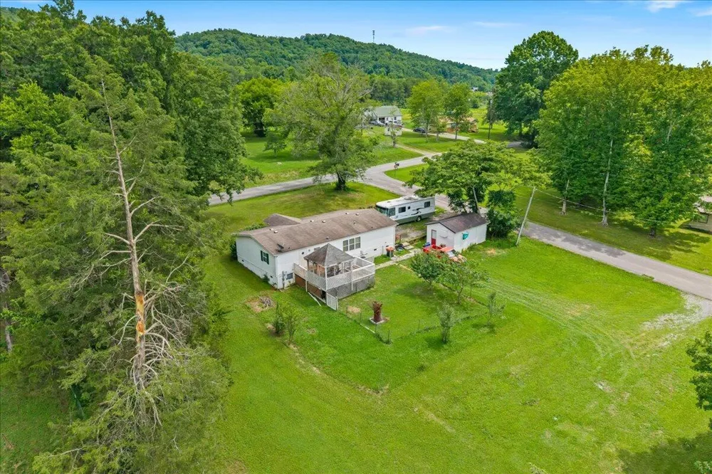955 Main Street Decatur, TN 37322