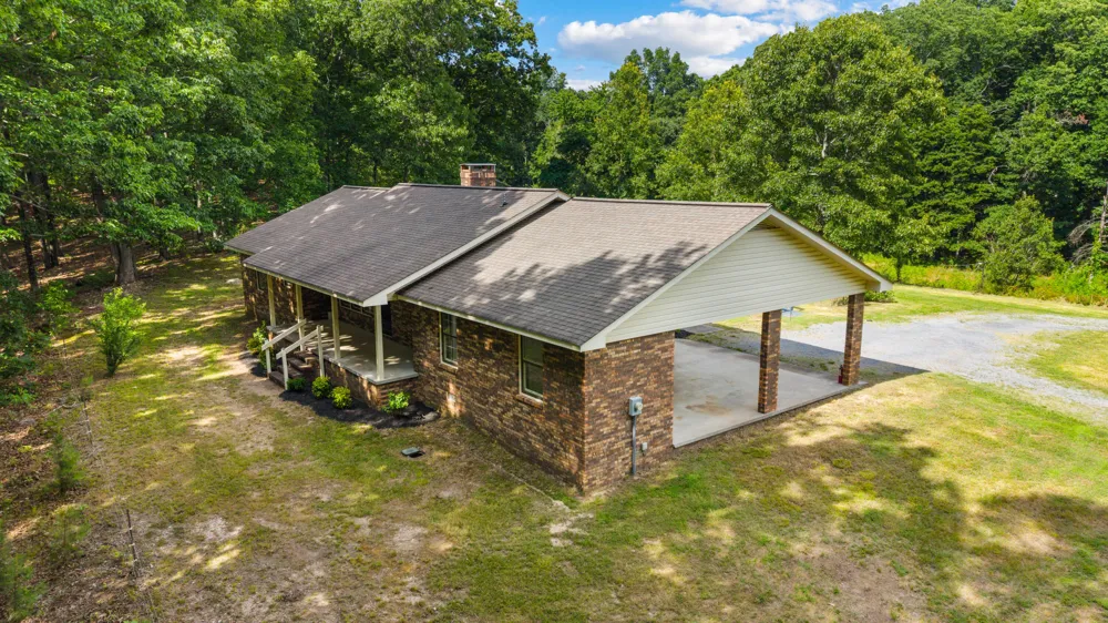 3270 Lake Kathy Road Tunnel Hill, GA 30755