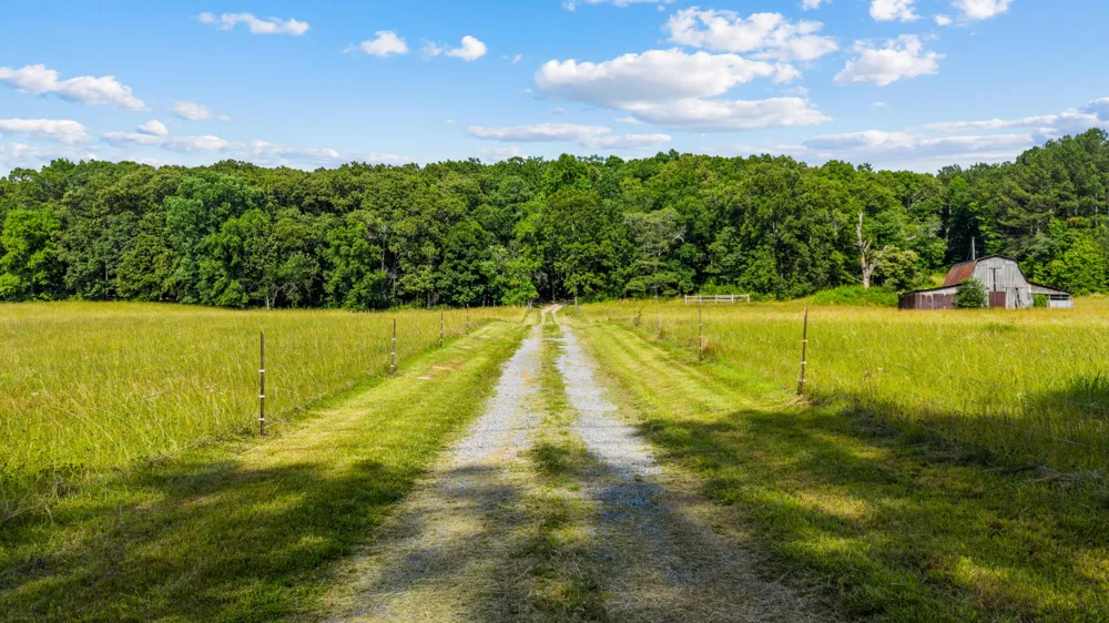 3270 Lake Kathy Road Tunnel Hill, GA 30755