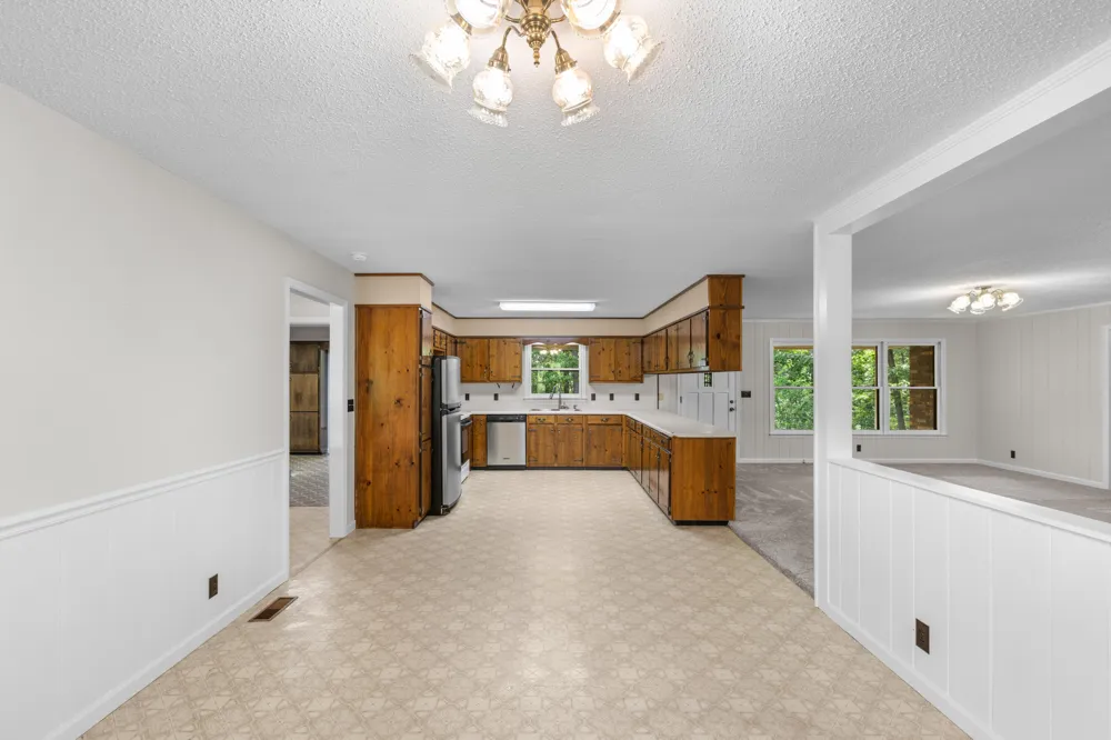 3270 Lake Kathy Road Tunnel Hill, GA 30755