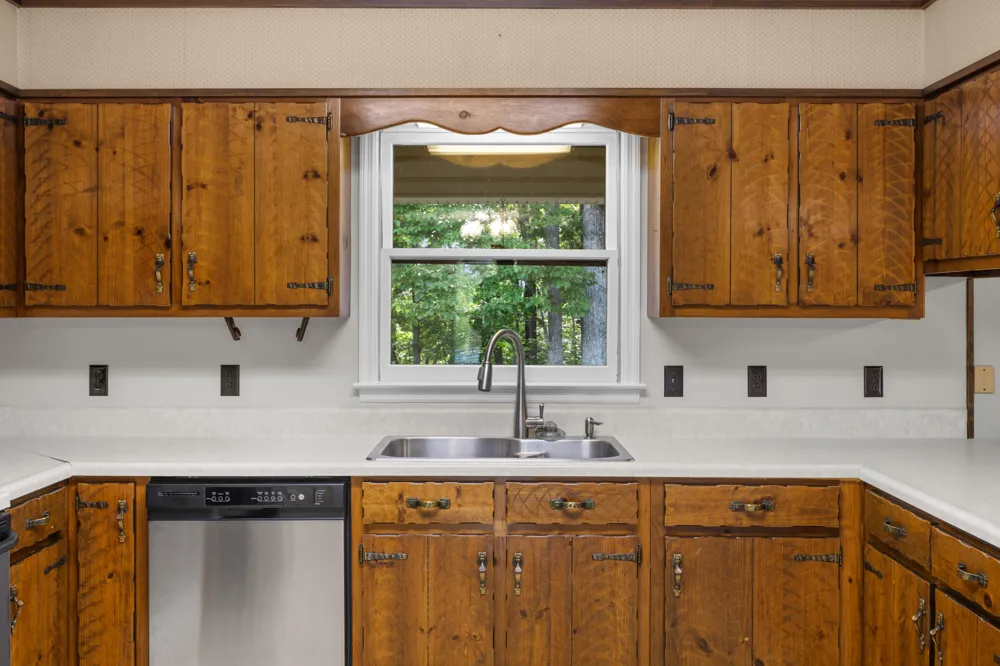 3270 Lake Kathy Road Tunnel Hill, GA 30755