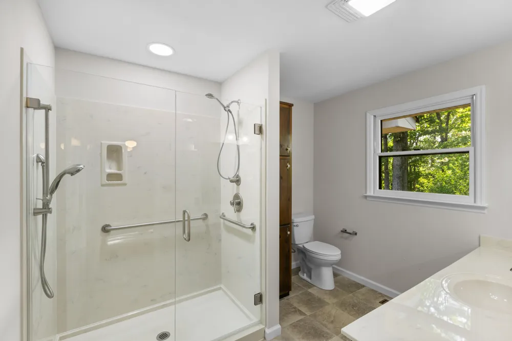 3270 Lake Kathy Road Tunnel Hill, GA 30755