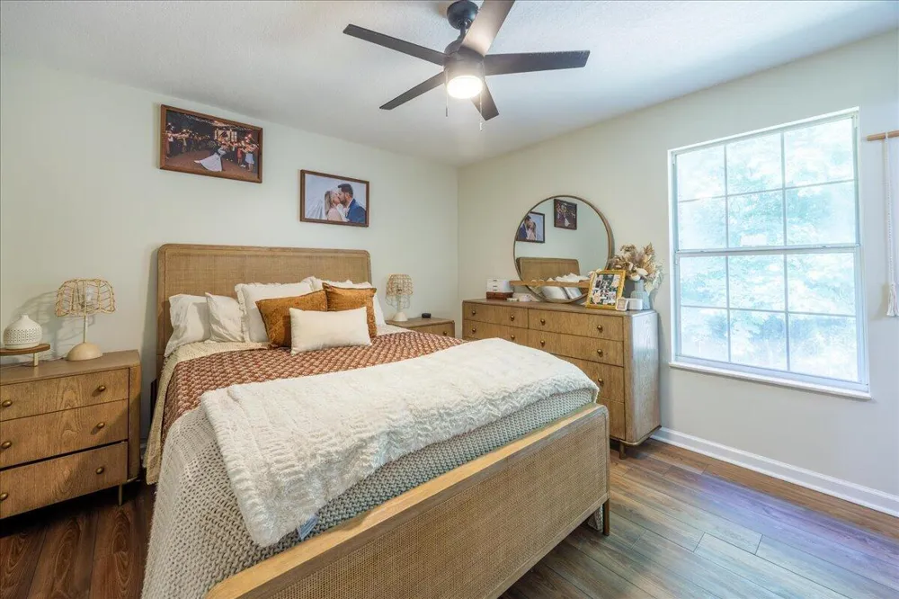 860 Anchor Drive Lenoir City, TN 37771