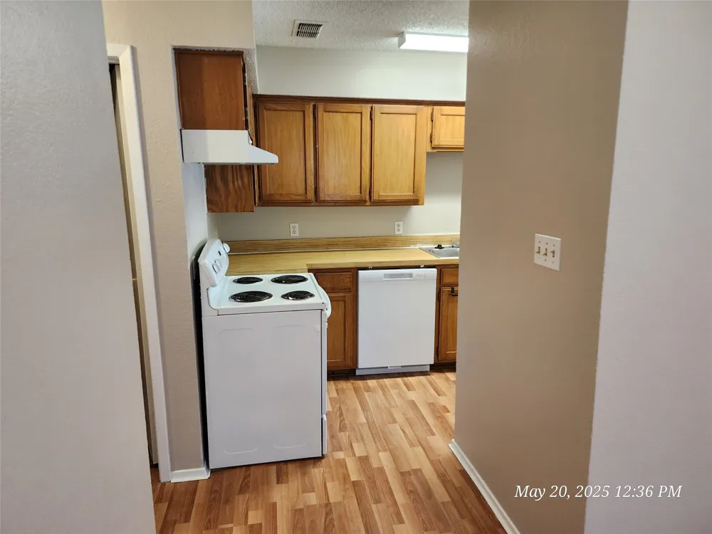 429 SW Thomas Street #A Burleson, TX 76028