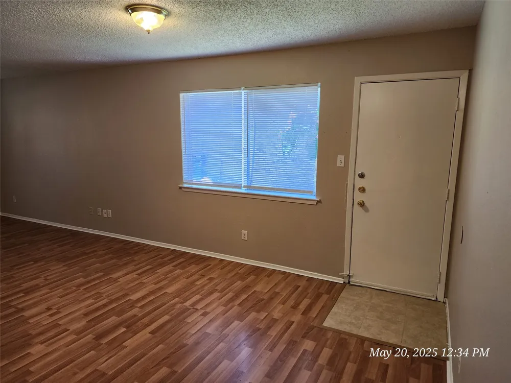 429 SW Thomas Street #A Burleson, TX 76028