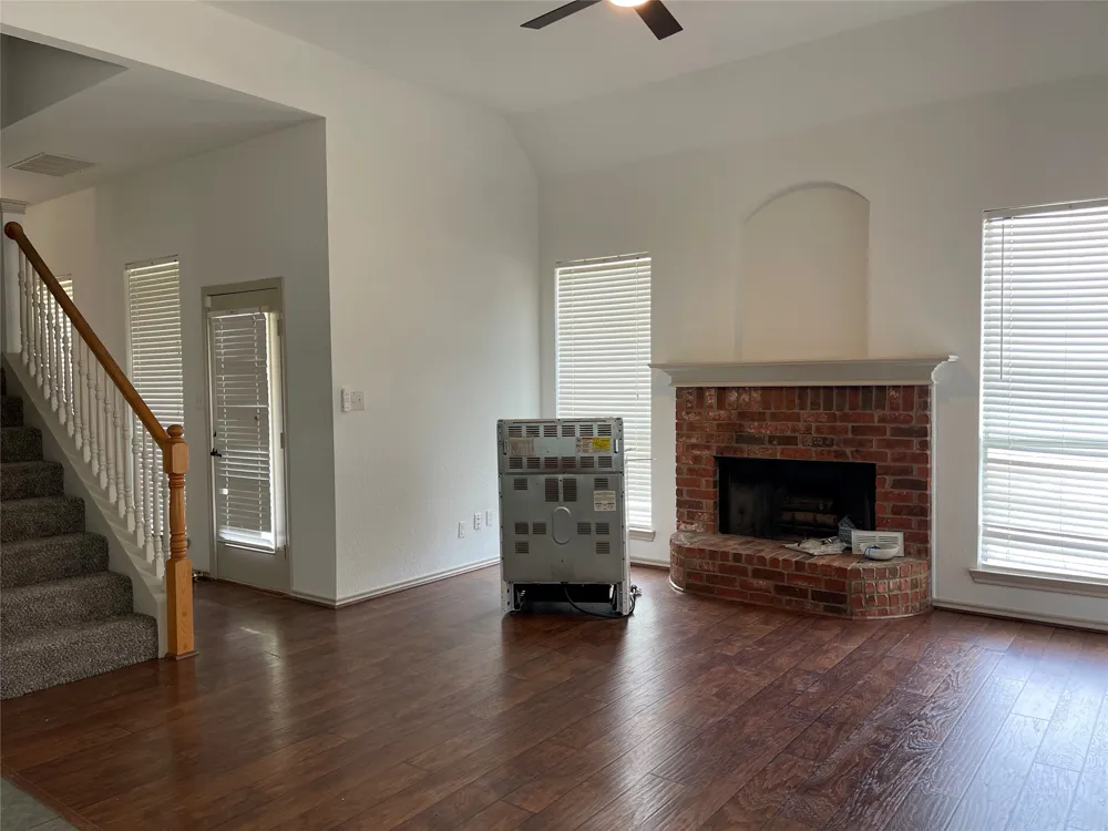 6030 Bentwood Drive Midlothian, TX 76065