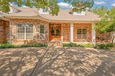 46 Lytle Place