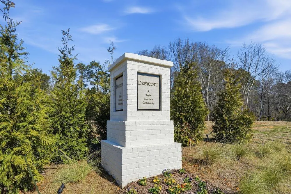 2711 Dreycott Lane Lawrenceville, GA 30043
