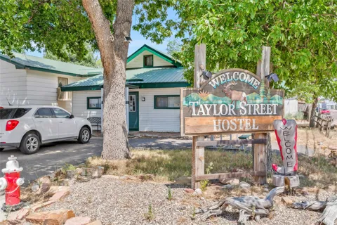 403 Taylor Street