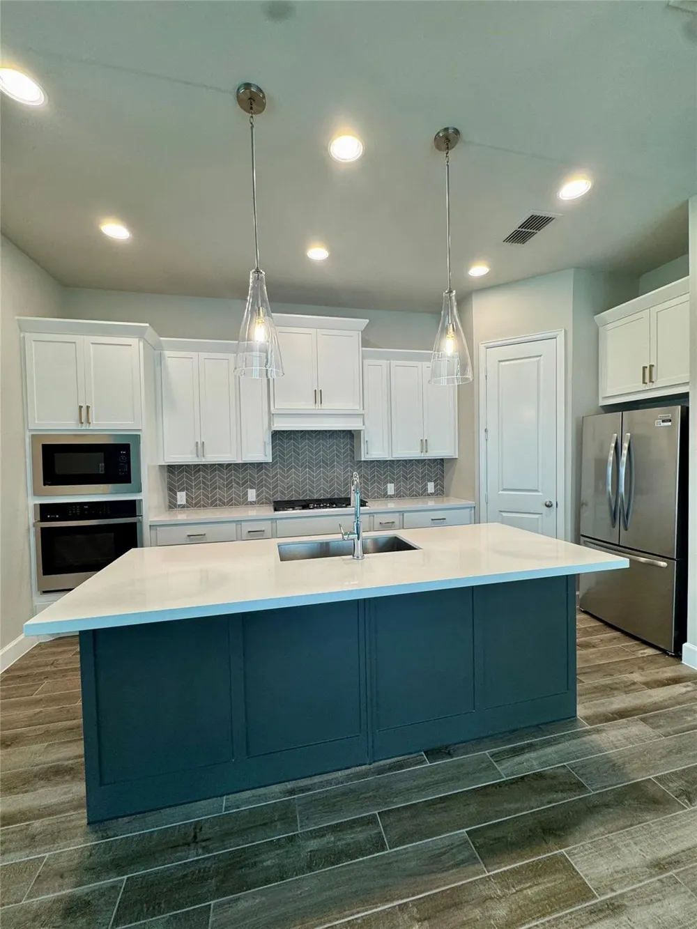 42841 Terraza Boulevard Magnolia, TX 77354