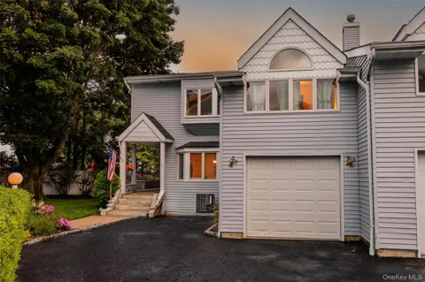 2 Windsor Court