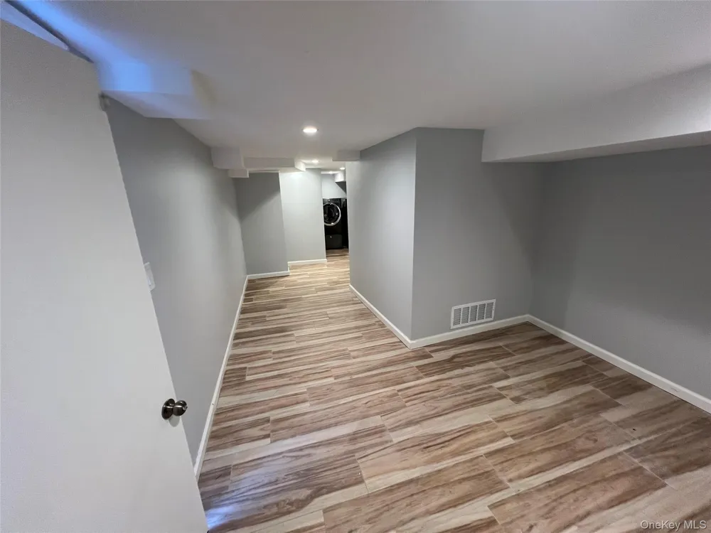 43 Crescent Street Hicksville, NY 11801