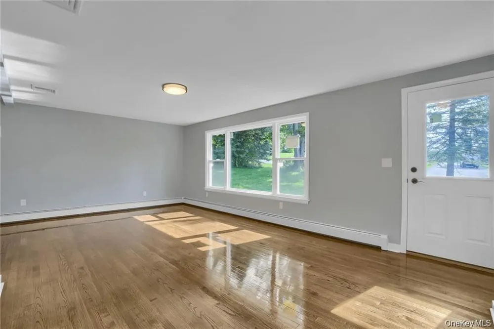 1462 New York Route 17A Warwick, NY 10990