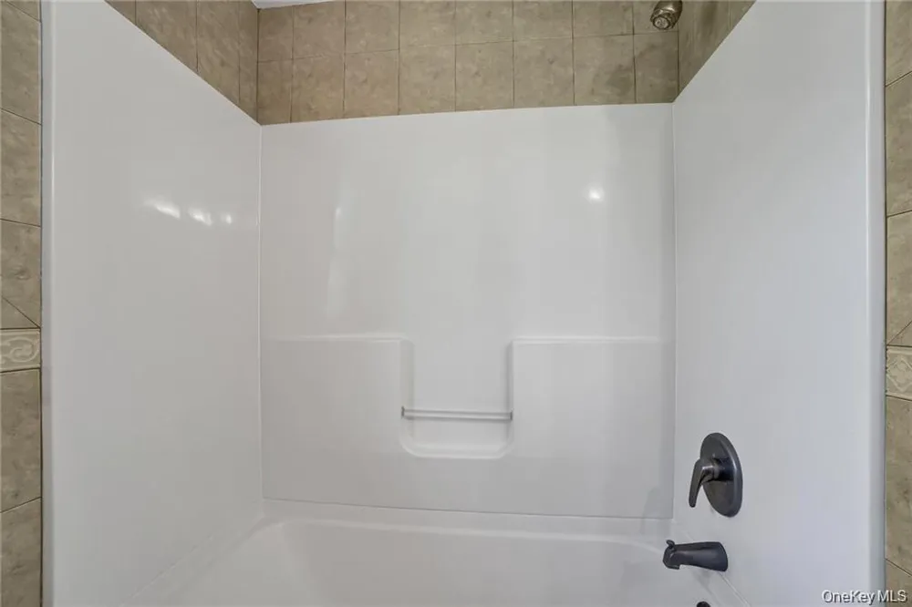 1462 New York Route 17A Warwick, NY 10990
