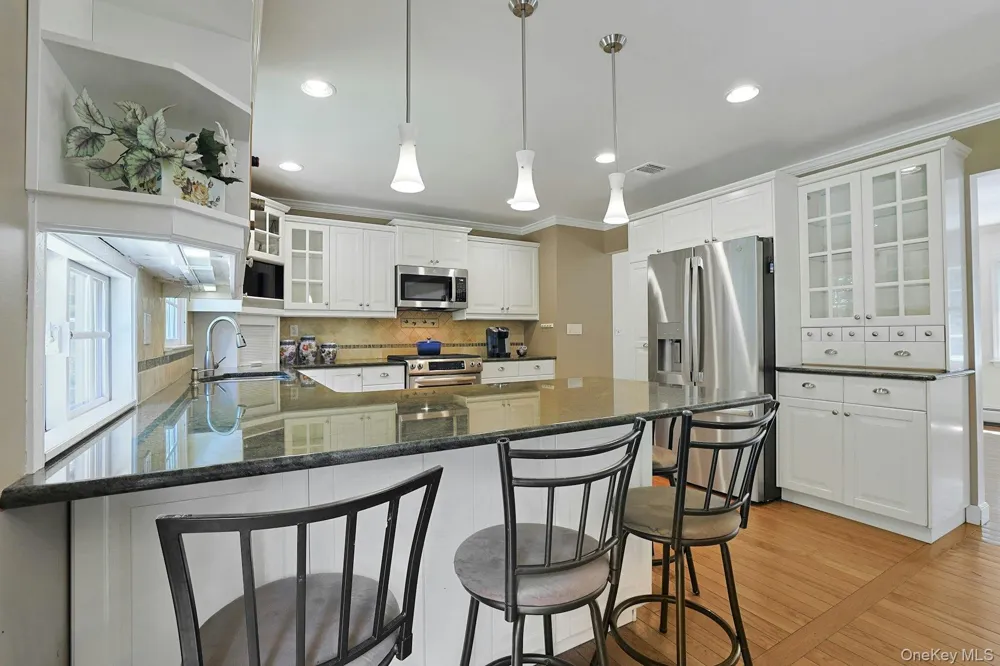 4 Flower Lane Valley Cottage, NY 10989