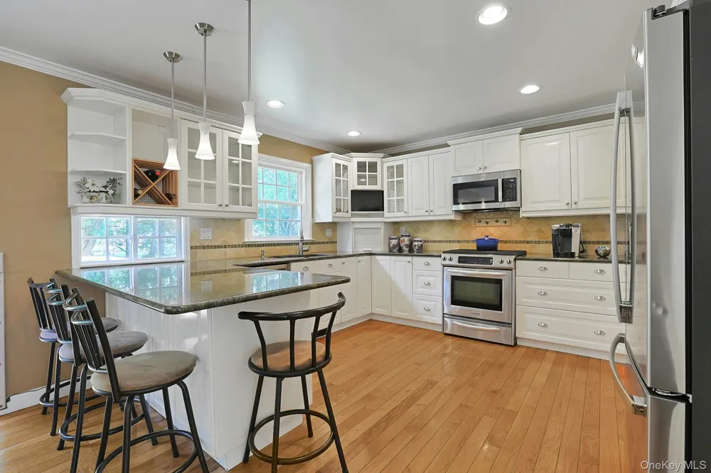 4 Flower Lane Valley Cottage, NY 10989