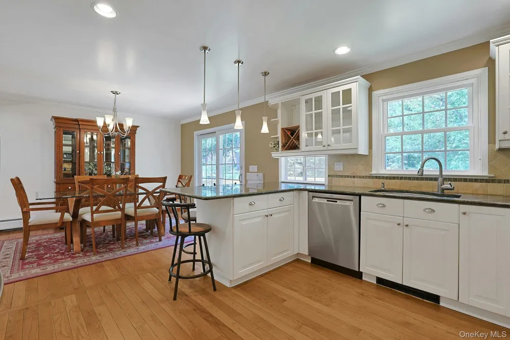 4 Flower Lane Valley Cottage, NY 10989