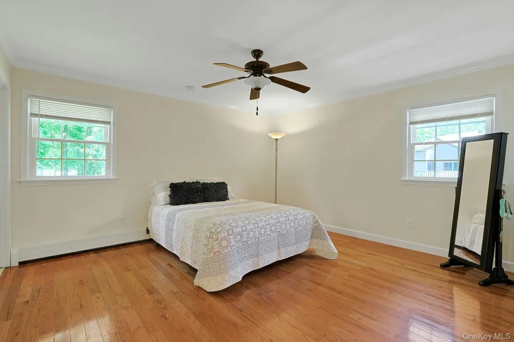 4 Flower Lane Valley Cottage, NY 10989