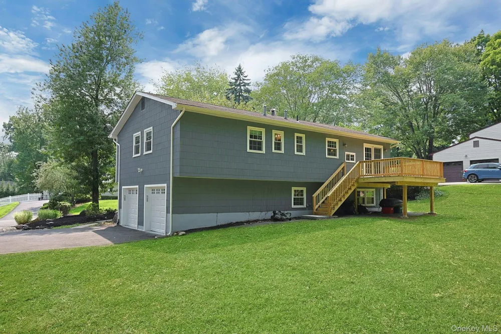 4 Flower Lane Valley Cottage, NY 10989
