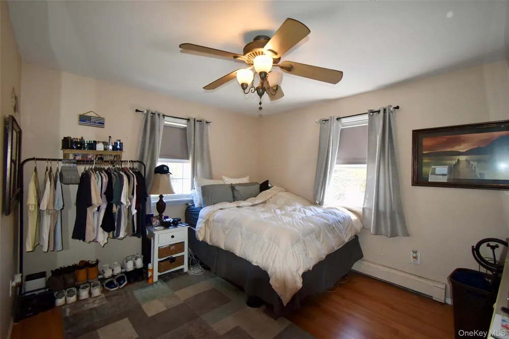 55 Willow Lane Lindenhurst, NY 11757