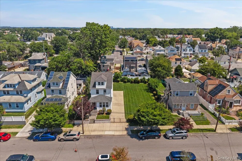 216-21 132ND AVENUE Laurelton, NY 11413