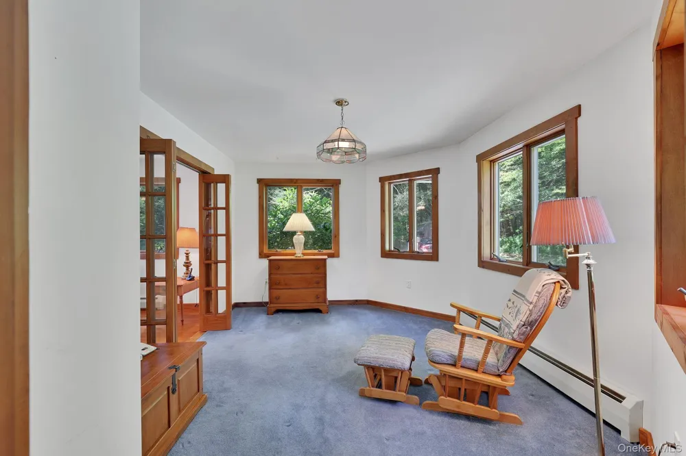 2735 Denning Road Claryville, NY 12725