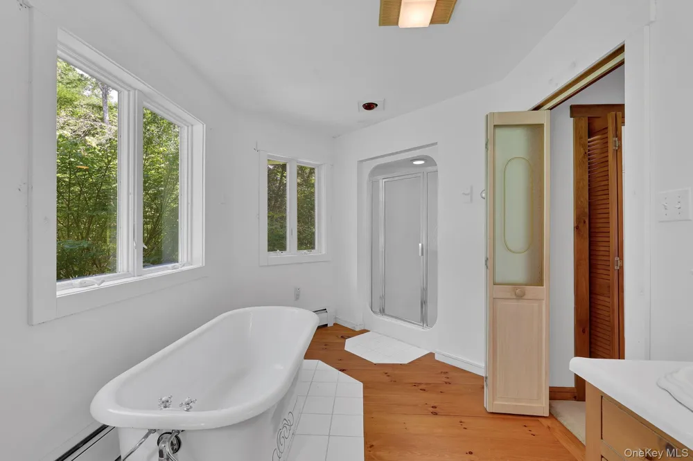 2735 Denning Road Claryville, NY 12725