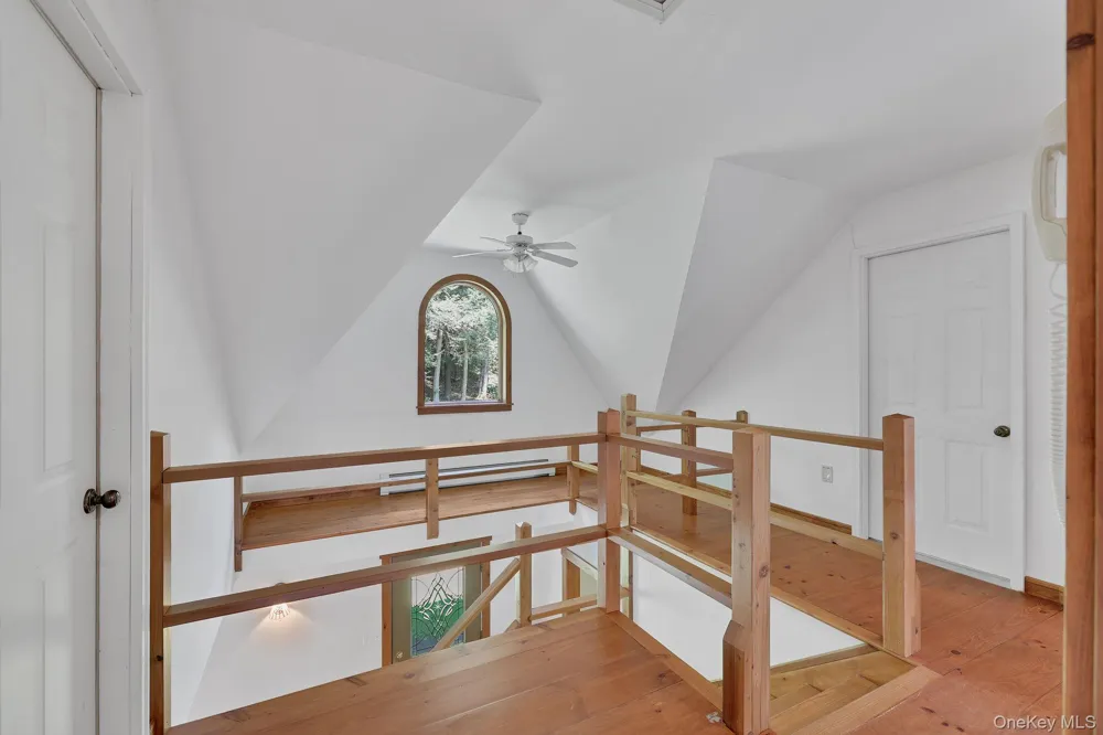 2735 Denning Road Claryville, NY 12725